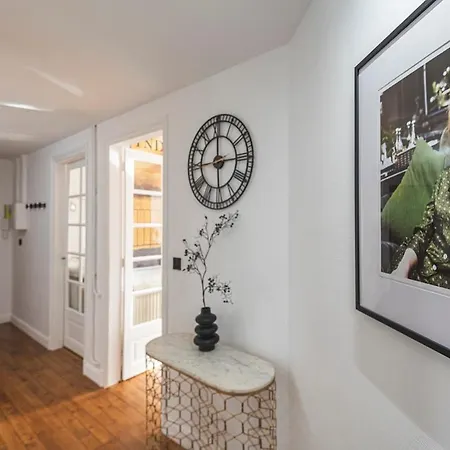 Le Gallery - Galerie D'art A Apartament *