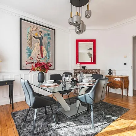 Le Gallery - Galerie D'art A Apartament *