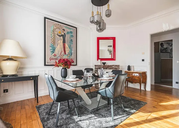 Le Gallery - Galerie D'art A Apartament *