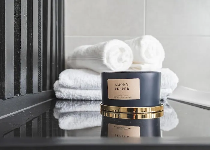 Le Gallery - Galerie D'art A Apartament *